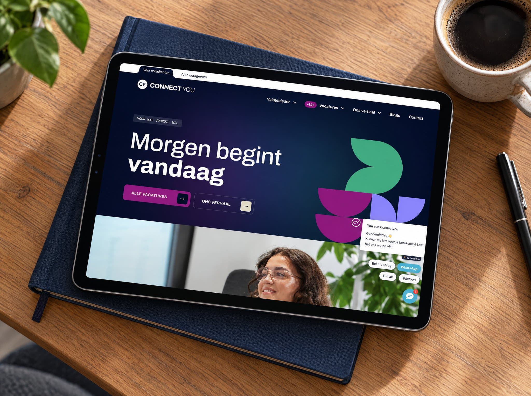 Voorbeeldmockup ConnectYou - website op tablet